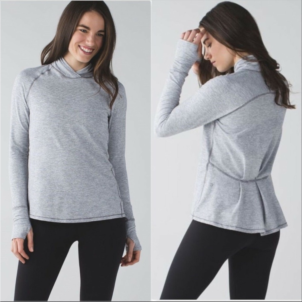 Lululemon warm your core pleated back top